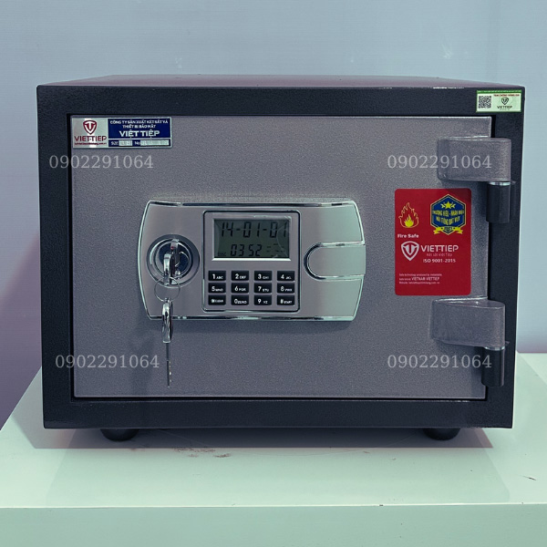 Két Sắt Mini Việt Tiệp KW39E: An Toàn Chống Cháy, Khóa Điện Tử Đổi Mã